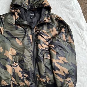 Guess means camouflage jacket